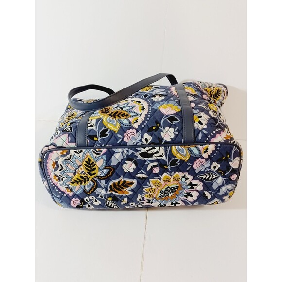 Vera Bradley Charmont Meadow XL floral Quilted Tote Bag 18"x14"x6" EUC - Picture 7 of 10